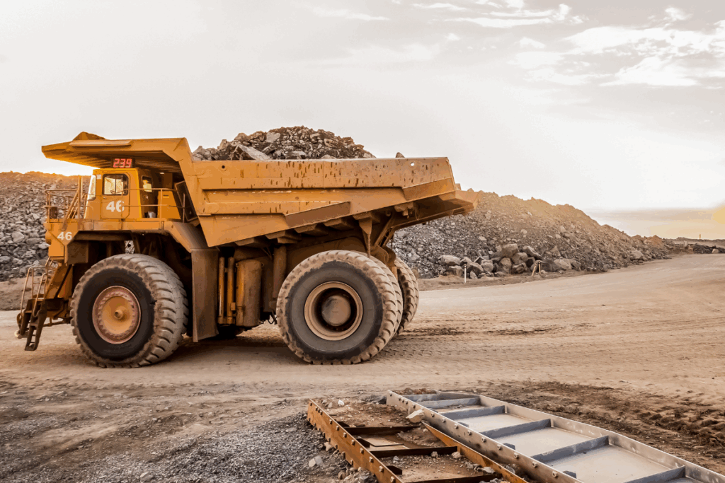 Off Road Mining Vehicle Fabrication - Arrow Off Road