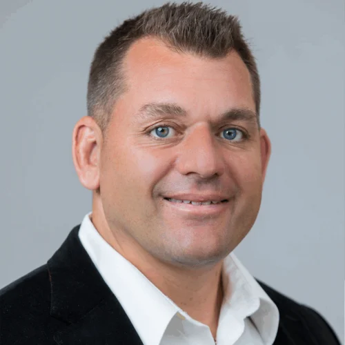 Troy-Solinger-768x821